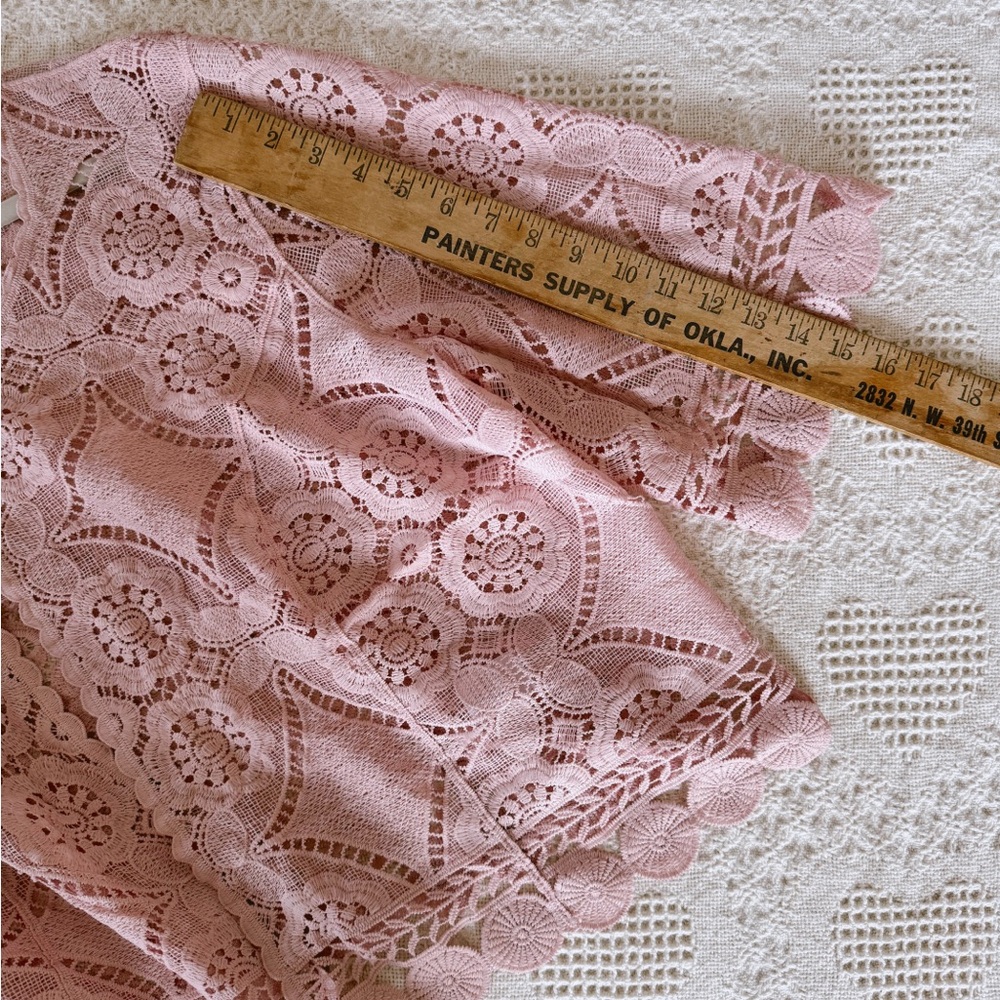 🦢 Lavender Rose Lace Cape Cardigan Romantic Academia Cottagecore Ethereal - Picture 10 of 10